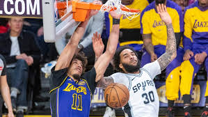 更在不断锤 更在不断锤